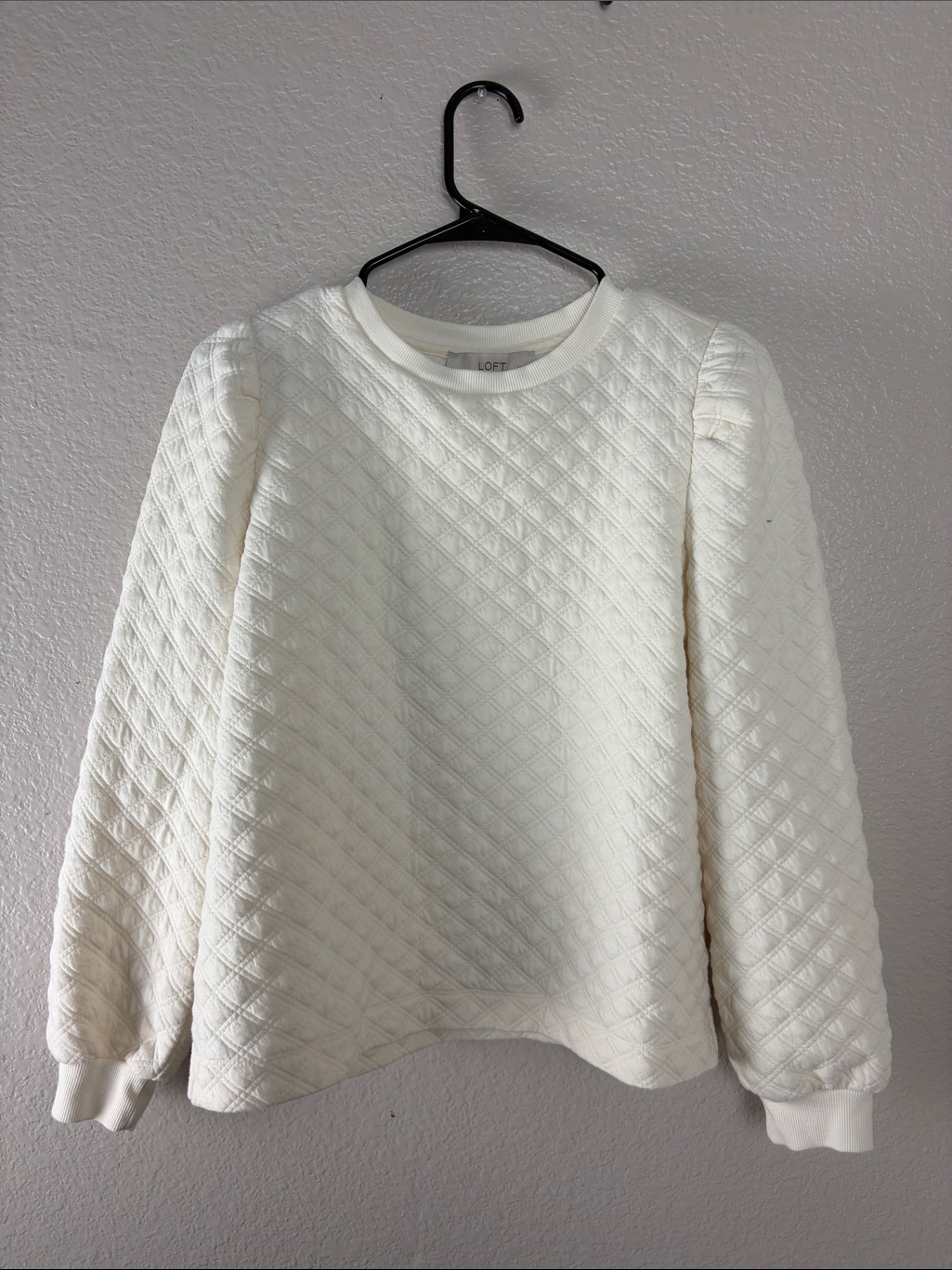 Loft Women’s Cream Quilted Patterned Sweater Size Mp Nc0278